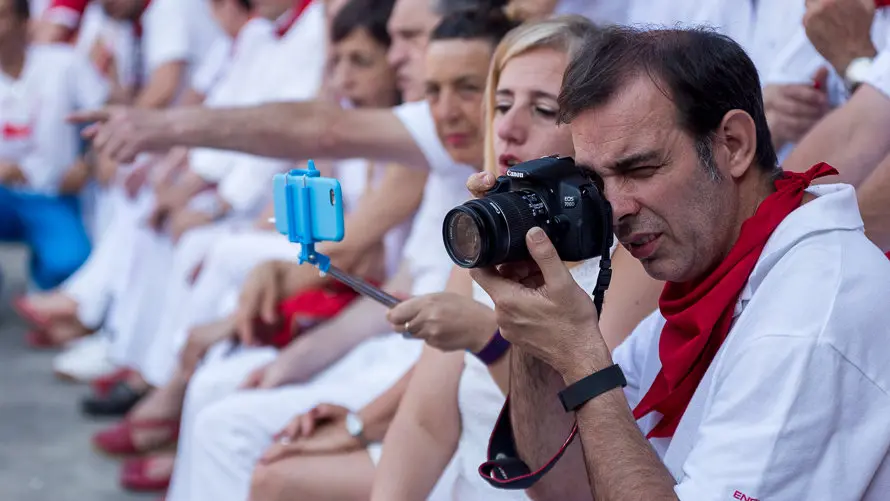 Imágenes de los tendidos de la Plaza de Pamplona en la corrida de los toros de Pedraza de Yeltes. IÑIGO ALZUGARAY (2)