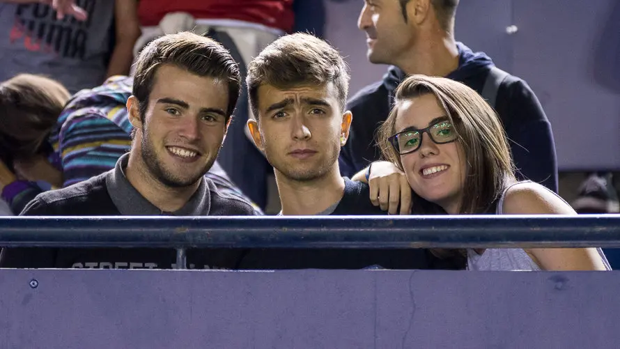 Imágenes de la afición en la grada del estadio de El Sadar durante el partido entre Osasuna y Espanyol (17). IÑIGO ALZUGARAY