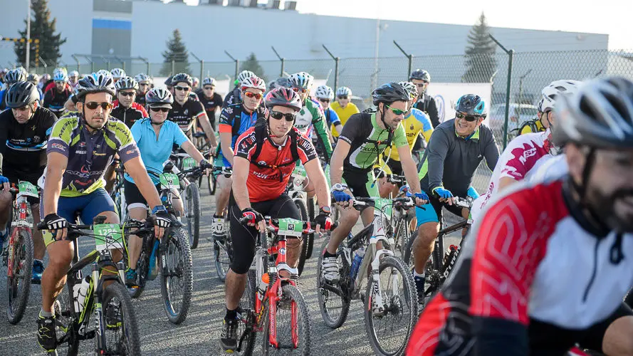 III Marcha Ciclista Volkswagen Navarra Solidaria con la participación, entre otros, de Induráin o Beloki. PABLO LASAOSA (20)