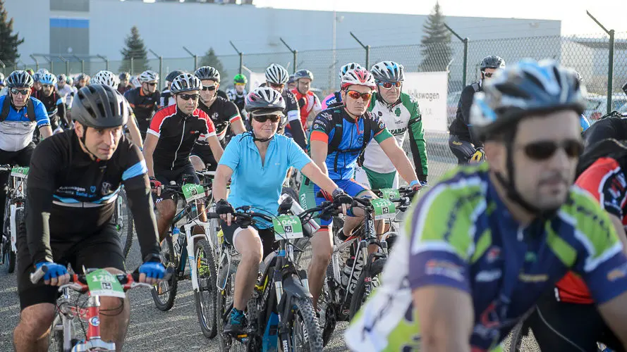 III Marcha Ciclista Volkswagen Navarra Solidaria con la participación, entre otros, de Induráin o Beloki. PABLO LASAOSA (21)