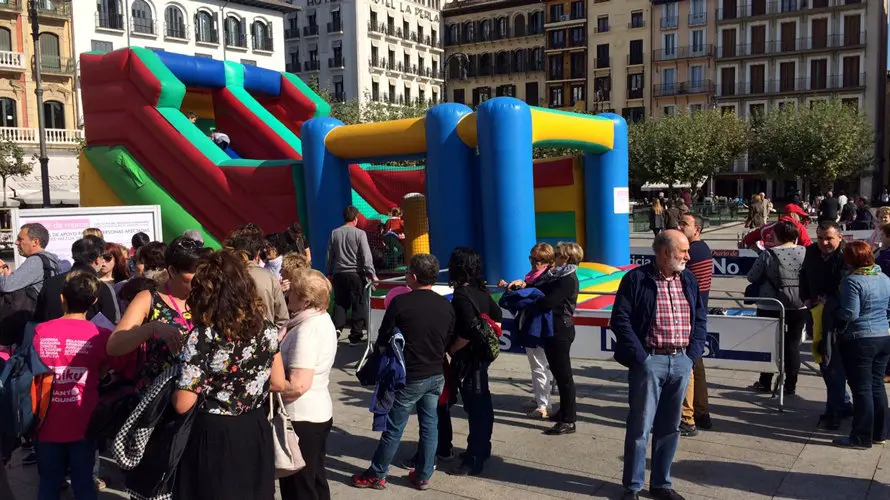 Jornada impulsada por la asociación navarra Saray contra el cáncer de mama. S. REDIN (1)
