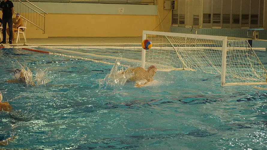 El Waterpolo Navarra se enfrenta a su tercera jornada en casaMIGUEL OSÉS_6