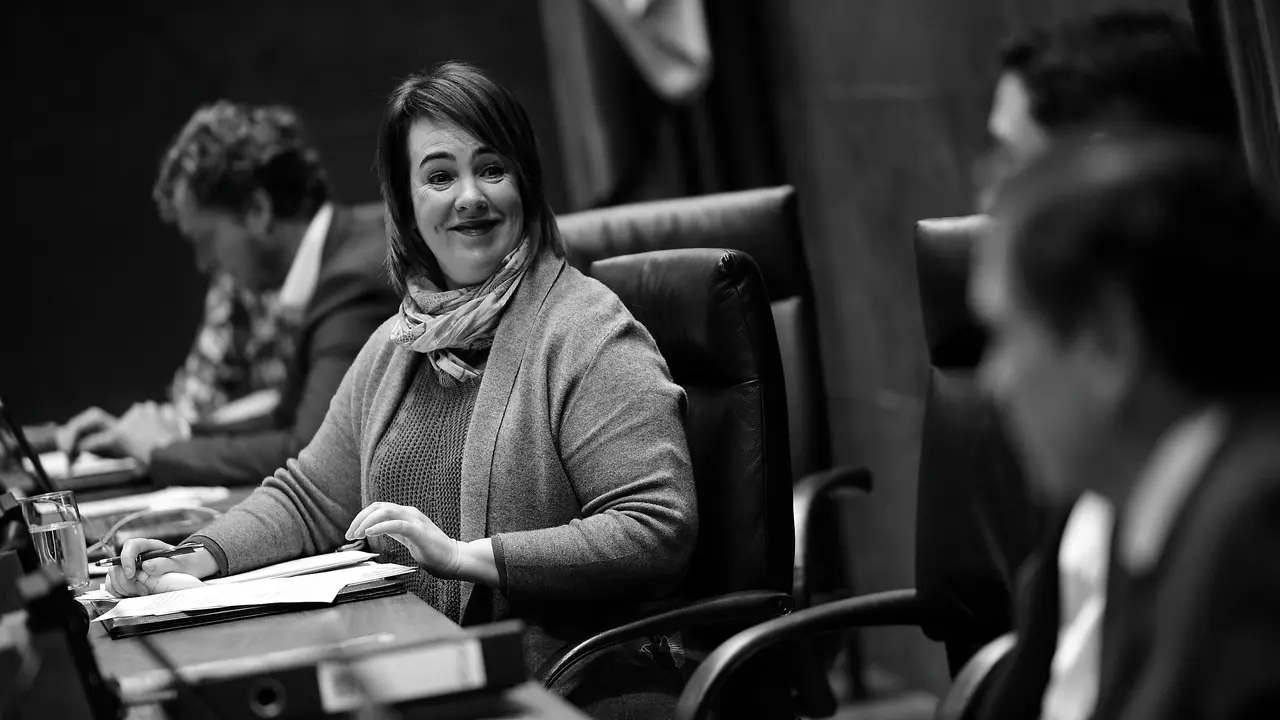La predienta del Parlamento de Navarra, Ainhoa Aznárez, de Podemos. PABLO LASAOSA