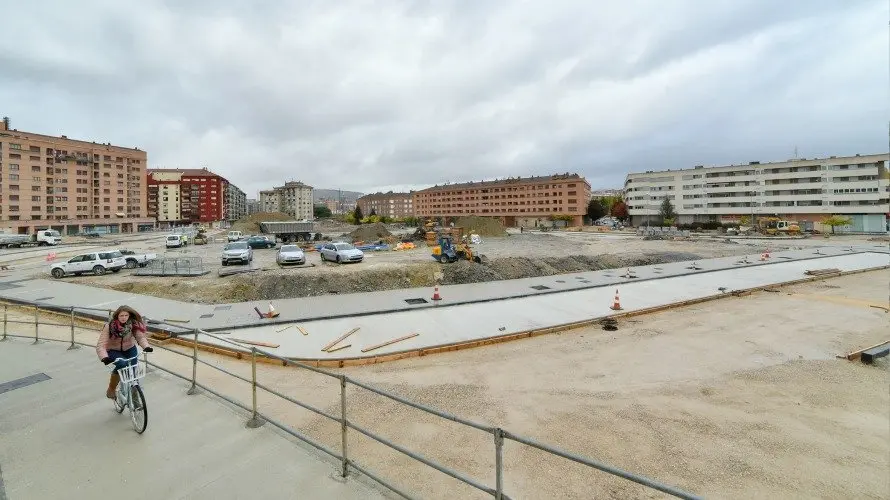 Recta final de las obras del sur de la Milagrosa nuevas calles y 4 manzanas para 255 viviendas nuevas.