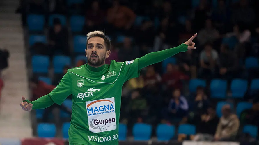 Magna Gurpea - Rios renovables Zaragoza en el Pabellón Anaitasuna. MIGUEL OSÉS_15