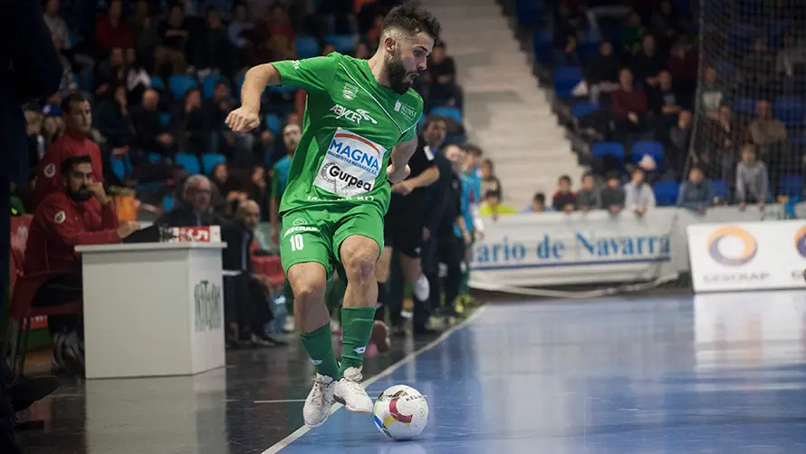 Magna Gurpea - Rios renovables Zaragoza en el Pabellón Anaitasuna. MIGUEL OSÉS_20