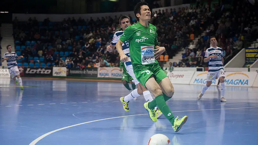 Magna Gurpea - Rios renovables Zaragoza en el Pabellón Anaitasuna. MIGUEL OSÉS_22