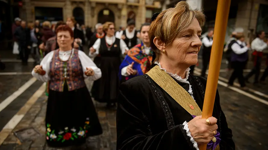 Salida de grupos musicales en Pamplona organizada por la Casa de Castilla y León en Navarra. PABLO LASAOSA (5)