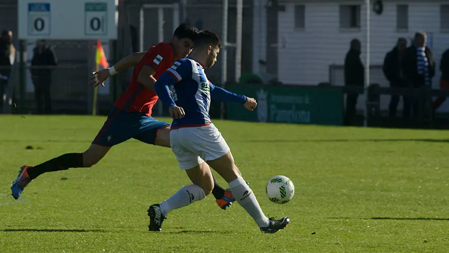 Partido Osasuna Promesas - Izarra. MIGUEL OSÉS_2