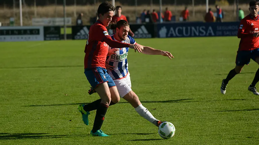 Partido Osasuna Promesas - Izarra. MIGUEL OSÉS_9