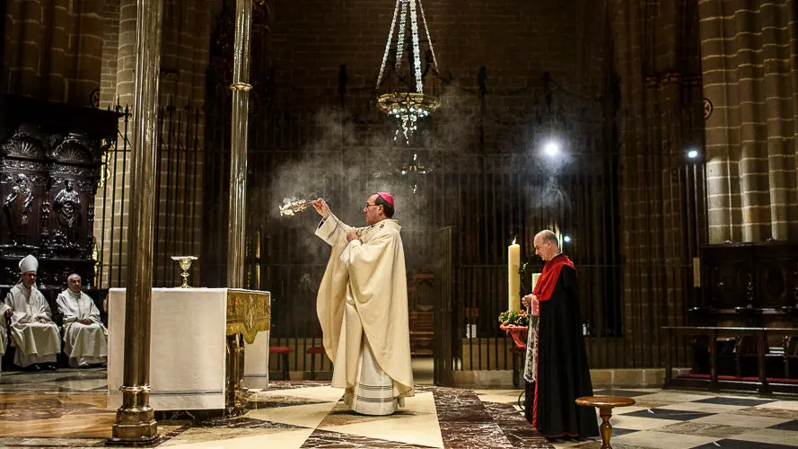 Misa en honor al Patrón de Navarra, San Francisco Javier en la Catedral de Pamplona. PABLO LASAOSA 17