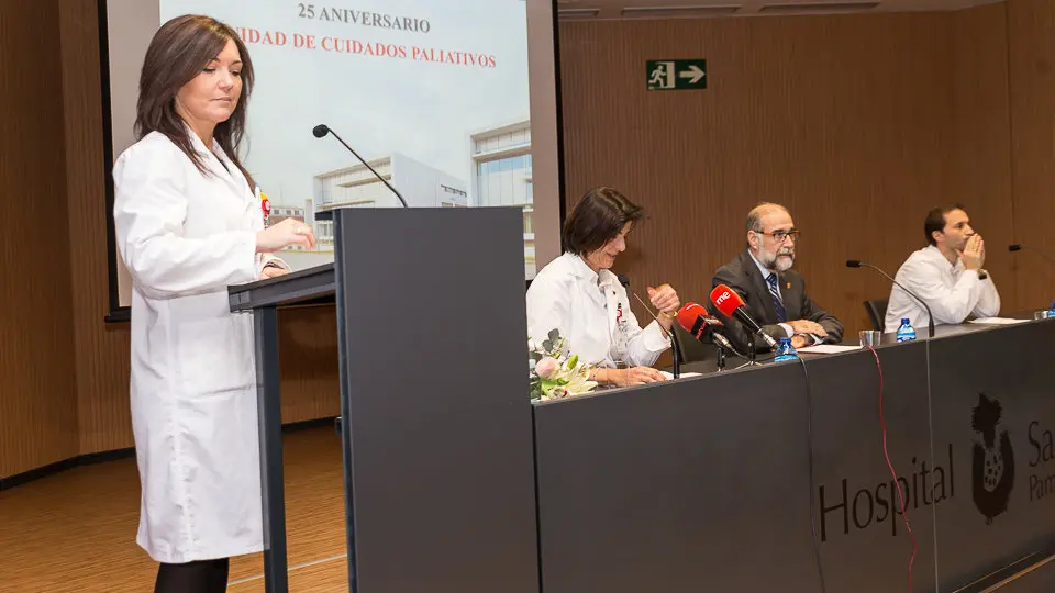 El Hospital San Juan de Dios celebra el 25 aniversario de su Unidad de Cuidados Paliativos con la presencia del consejero de Salud, Fernando Dominguez (9). IÑIGO ALZUGARAY
