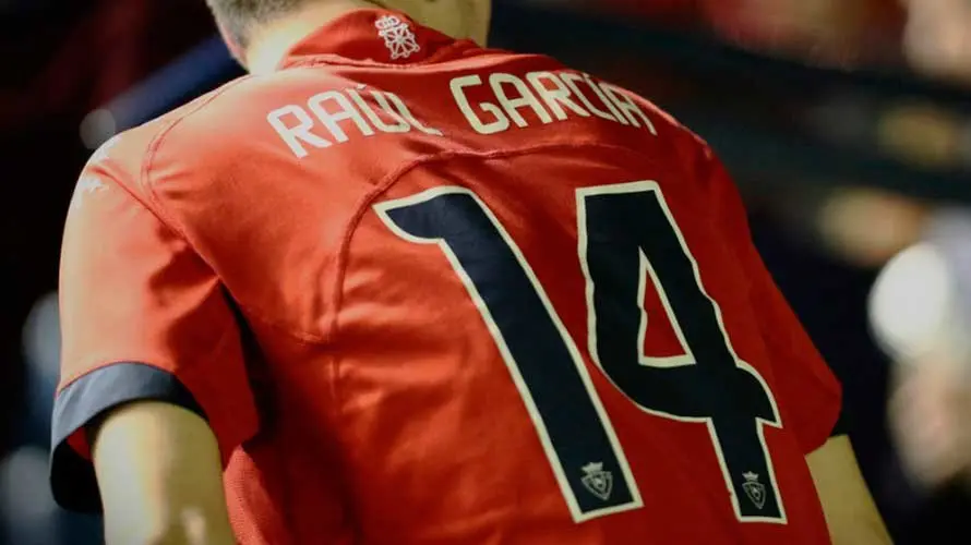 Primera parte del encuentro entre Osasuna y el Granada en Pamplona. LALIGA (4)