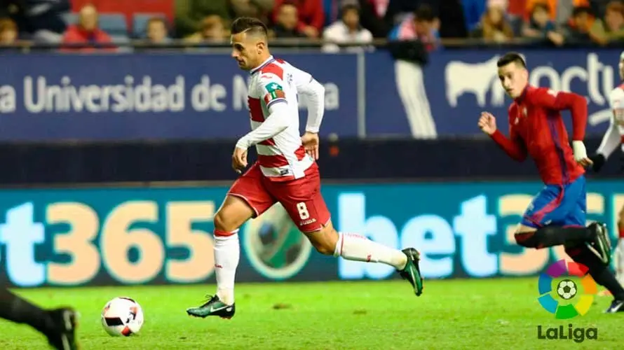 Primera parte del encuentro entre Osasuna y el Granada en Pamplona. LALIGA (19)