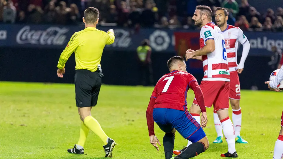 Partido de la Copa del Rey entre Osasuna y Granada (2-0) disputado en El Sadar (4). IÑIGO ALZUGARAY