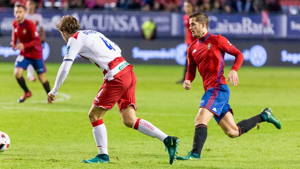 Partido de la Copa del Rey entre Osasuna y Granada (2-0) disputado en El Sadar (13). IÑIGO ALZUGARAY