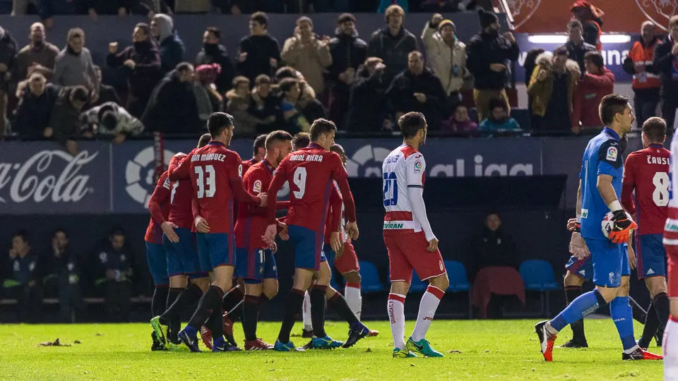 Partido de la Copa del Rey entre Osasuna y Granada (2-0) disputado en El Sadar (19). IÑIGO ALZUGARAY