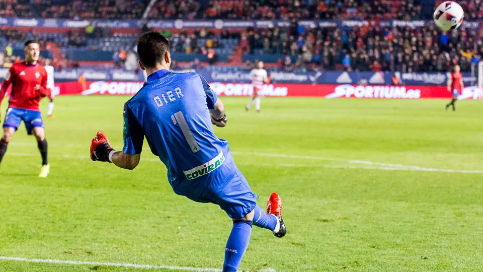 Partido de la Copa del Rey entre Osasuna y Granada (2-0) disputado en El Sadar (21). IÑIGO ALZUGARAY