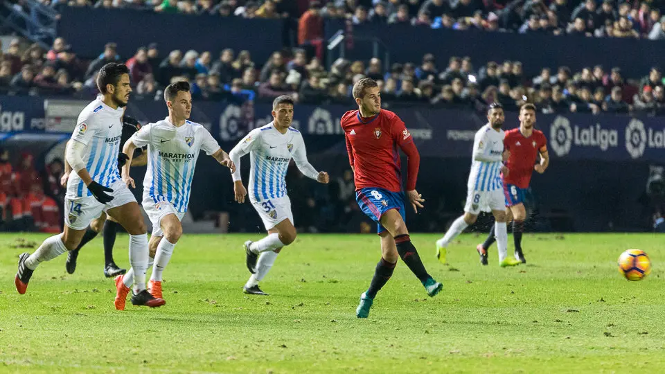 Partido de Liga entre Osasuna y Málaga (1-1) disputado en El Sadar (30). IÑIGO ALZUGARAY