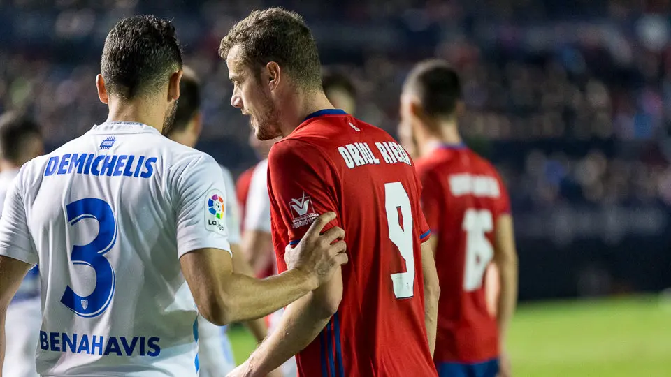 Partido de Liga entre Osasuna y Málaga (1-1) disputado en El Sadar (33). IÑIGO ALZUGARAY