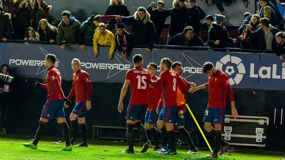 Partido de Liga entre Osasuna y Málaga (1-1) disputado en El Sadar (58). IÑIGO ALZUGARAY
