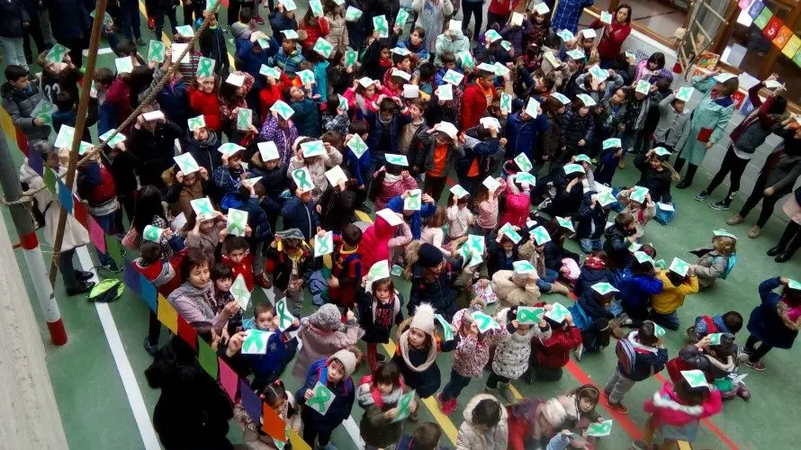 Los niños y alumnos de Navarra se unen contra el cáncer. CPEIP FUSTIÑANA