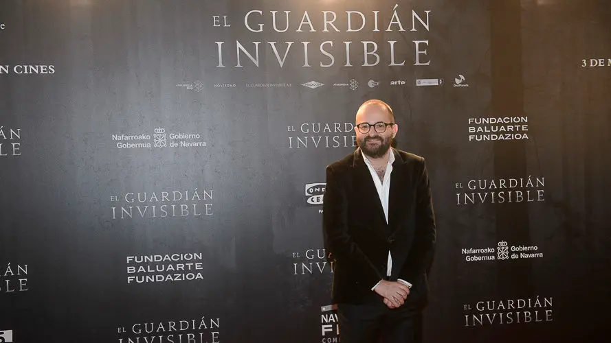 El equipo de El Guardián Invisible presenta en Pamplona la película junto a Marta Etura, Dolores Redondo y el directo. PABBLO LASAOSA (26)