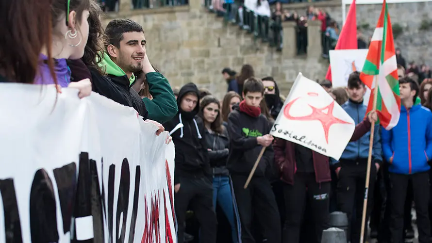 Manifestación huelga estudiantil del 23 de Marzo de 2017. MIGUEL OSÉS_1