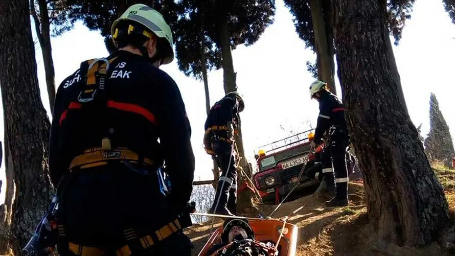 Actividades de entrenamiento de los nuevos bomberos de Navarra. BOMBEROS (11)