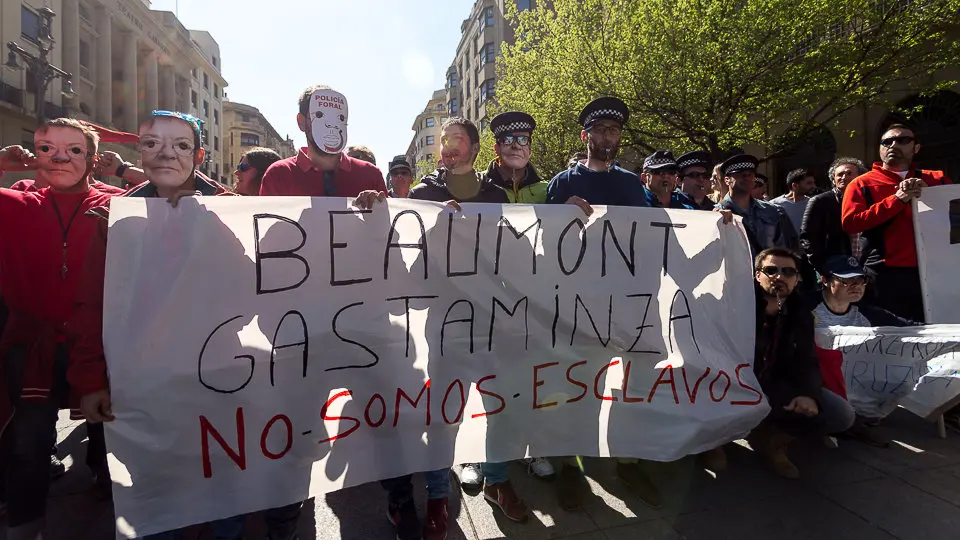 Concentración contra el anteproyecto de ley de policías de Navarra elaborado por el Gobierno (17). IÑIGO ALZUGARAY