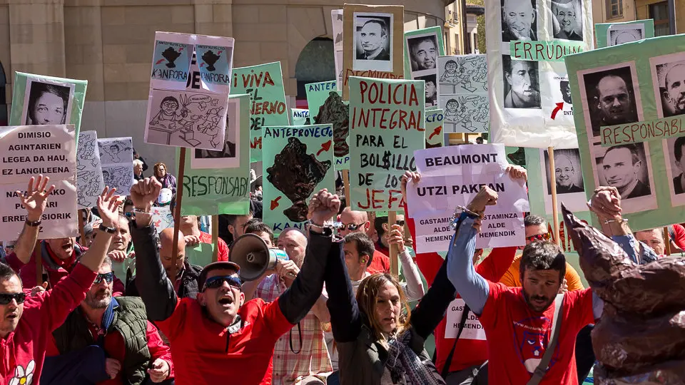 Concentración contra el anteproyecto de ley de policías de Navarra elaborado por el Gobierno (51). IÑIGO ALZUGARAY