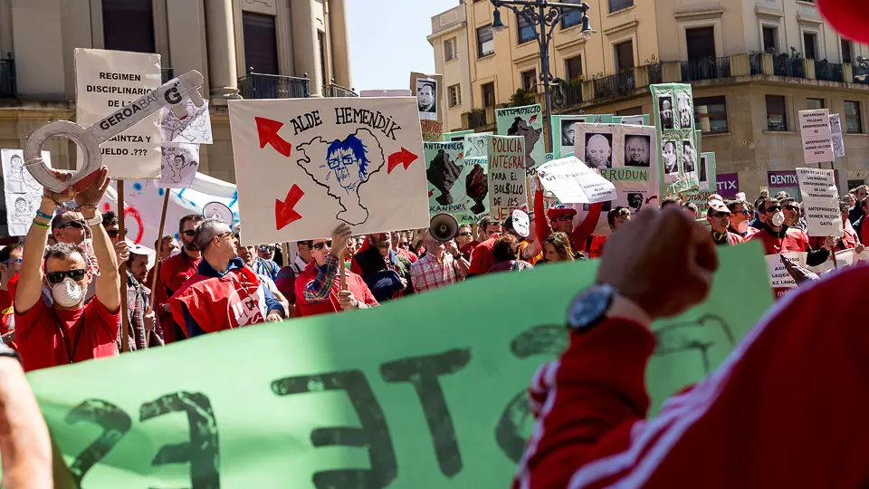 Concentración contra el anteproyecto de ley de policías de Navarra elaborado por el Gobierno (53). IÑIGO ALZUGARAY