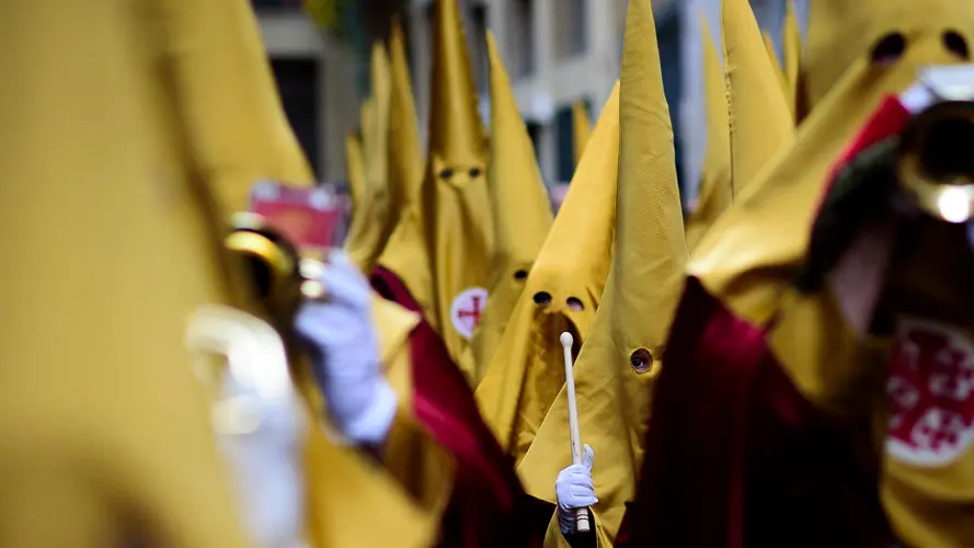 Procesión de Jueves Santo 2017 en Pamplona. PABLO LASAOSA 08