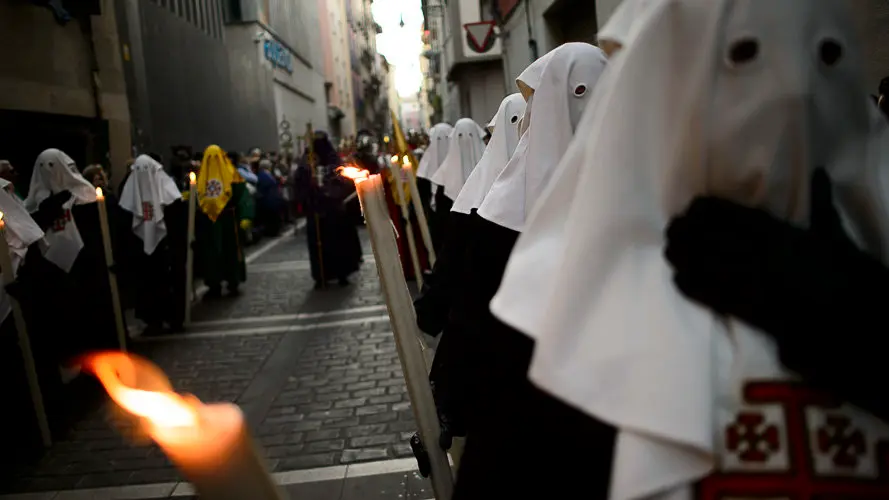 Procesión de Jueves Santo 2017 en Pamplona. PABLO LASAOSA 12