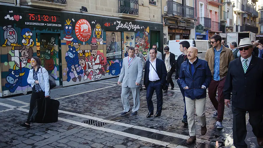 Entrega del primer Premio a las Tradiciones Taurinas Populares al encierro de los Sanfermines. MIGUEL OSÉS (1)