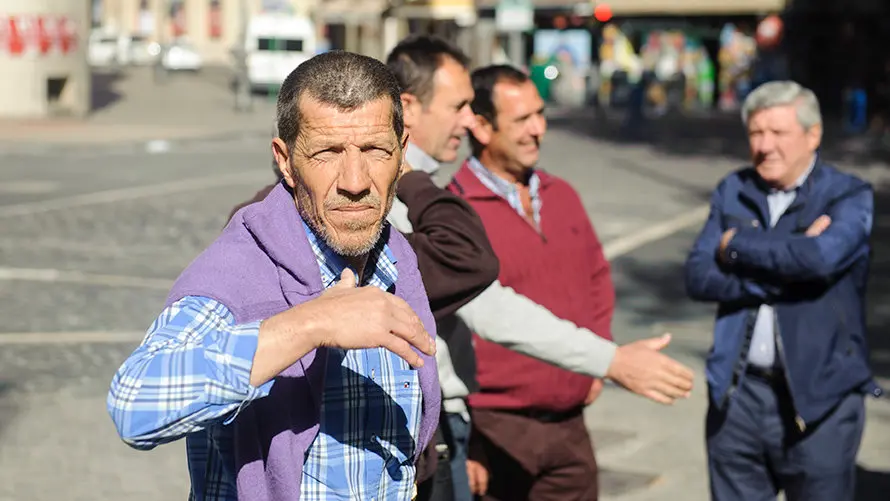 Entrega del primer Premio a las Tradiciones Taurinas Populares al encierro de los Sanfermines. MIGUEL OSÉS (2)