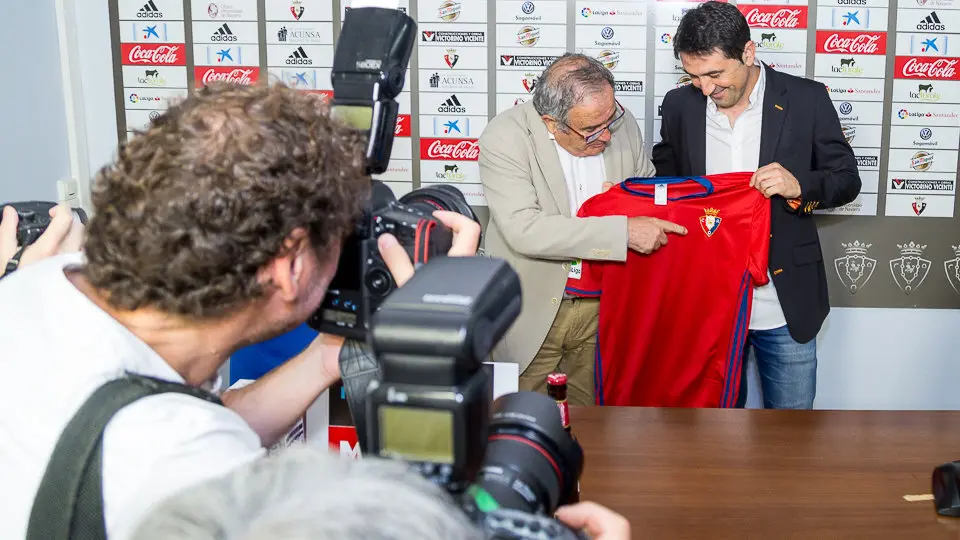 Presentación de Braulio Vázquez como nuevo director deportivo del Club Atlético Osasuna para las dos próximas temporadas (11). IÑIGO ALZUGARAY