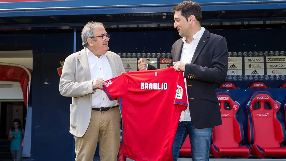 Presentación de Braulio Vázquez como nuevo director deportivo del Club Atlético Osasuna para las dos próximas temporadas (68). IÑIGO ALZUGARAY