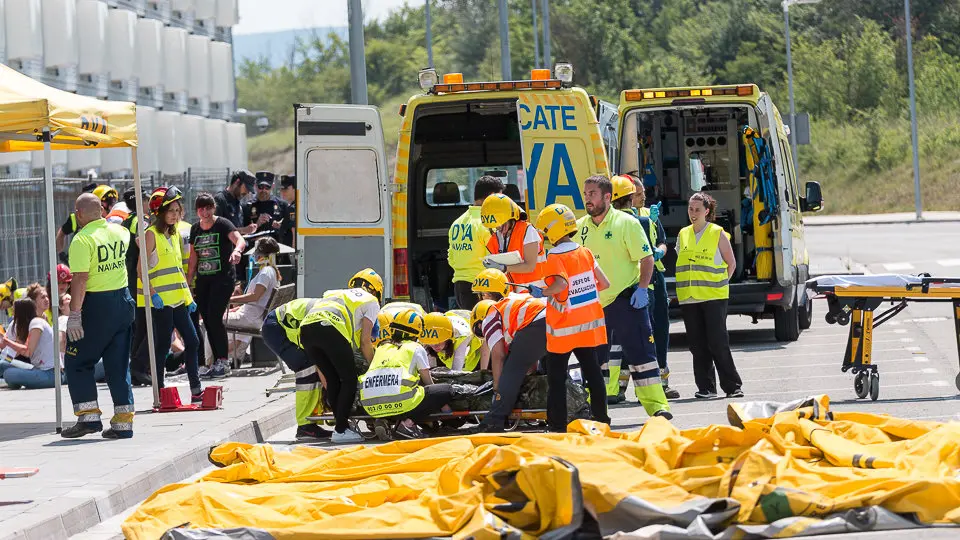 Simulacro de atentado terrorista en el estadio de El Sadar (54). IÑIGO ALZUGARAY
