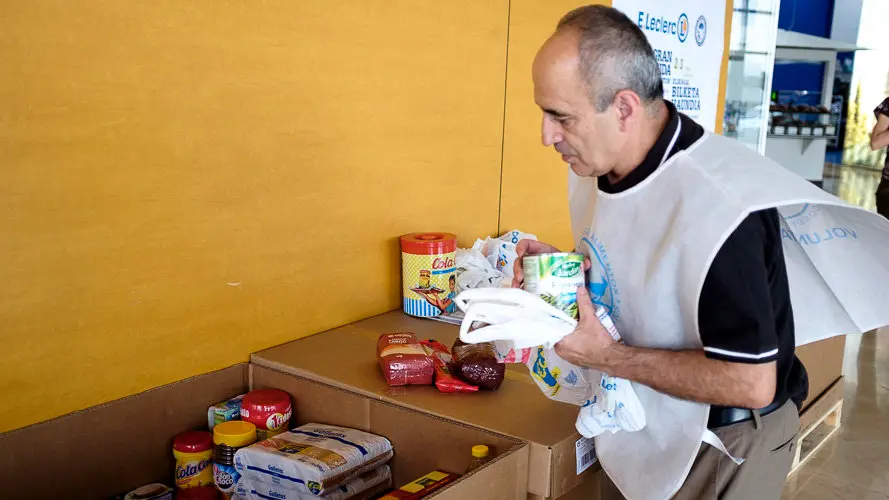 Gran recogida. PABLO LASAOSA 04
