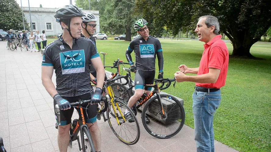XXVII Ruta Xacobea en bici de AC Hoteles, con más de 70 participantes como Antonio Catalán o Indurain. PABLO LASAOSA (25)