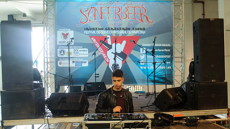 Sanferbeer, la feria de la cerveza artesanal de Pamplona. MIGUEL OSÉS (9)