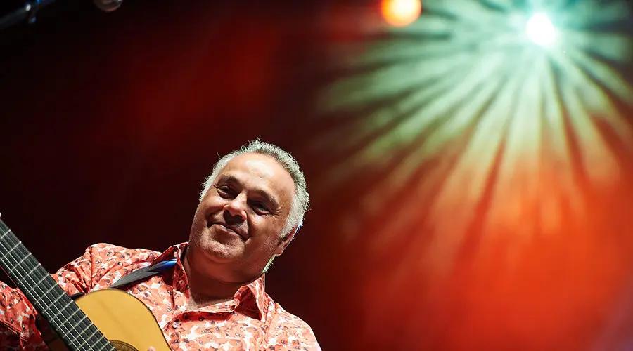El grupo los Gipsy Kings ofrece un concierto en la Plaza de los Fueros de Pamplona el día 7 de San Fermín DANIEL FERNÁNDEZ07