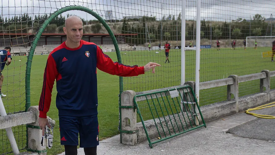 Entrenamiento de Osasuna en las instalaciones de Tajonar. PABLO LASAOSA 14