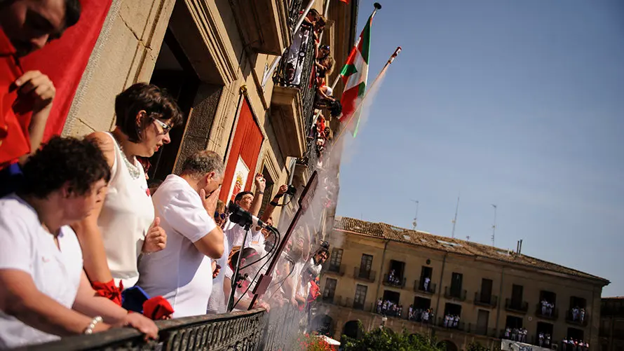 Chupinazo de Tafalla 2017. MIGUEL OSÉS_8