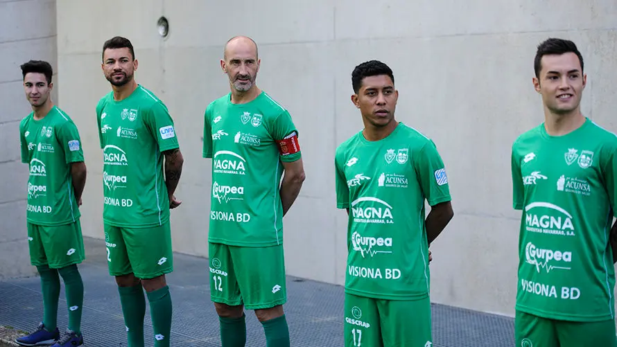 Presentación del equipo Osasuna Xota para la temporada 2017-2017. MIGUEL OSÉS_1