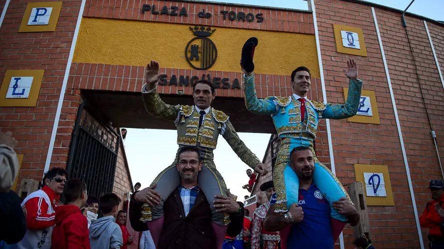 Corrida del hierro de Alberto Mateos en Sangüesa para Sánchez Vara, José Ercila y Javier Marín. PABLO LASAOSA 30