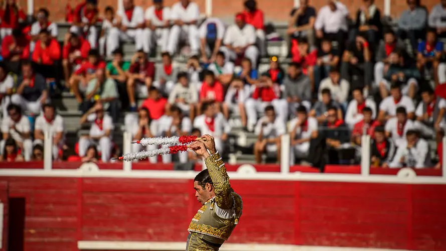Corrida de la ganadería de Alberto Mateos en Sangüesa para los toreros Sánchez Vara, José Ercila y Javier Marín. PABLO LASAOSA (7)