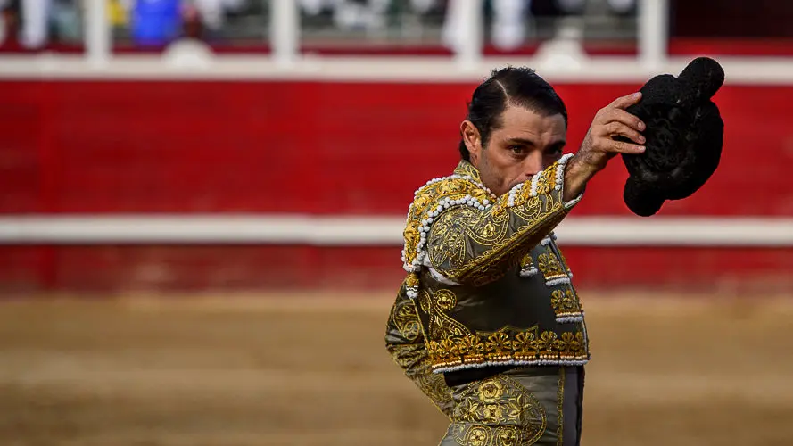 Corrida de la ganadería de Alberto Mateos en Sangüesa para los toreros Sánchez Vara, José Ercila y Javier Marín. PABLO LASAOSA (8)