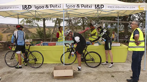 Volkswagen celebra la cuarta edición de su Marcha Ciclista solidaria 4